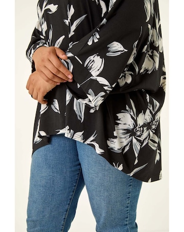 Roman Curve Floral Print Stretch Top