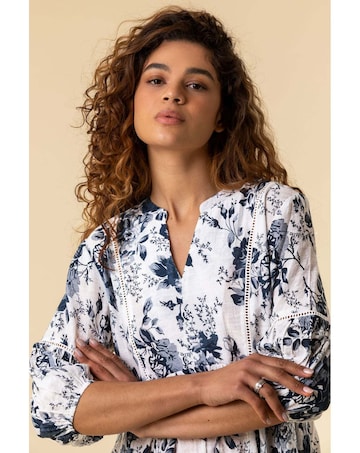 Roman Floral Print Notch Neck Top
