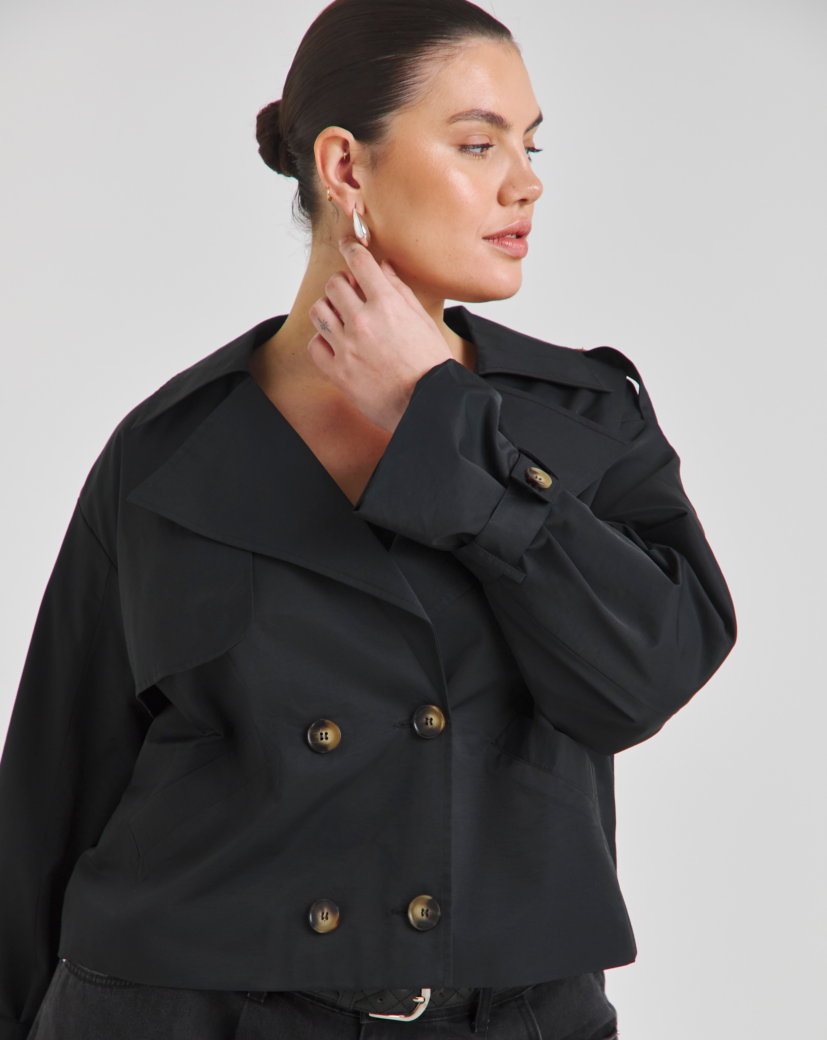 Black Cropped Trench