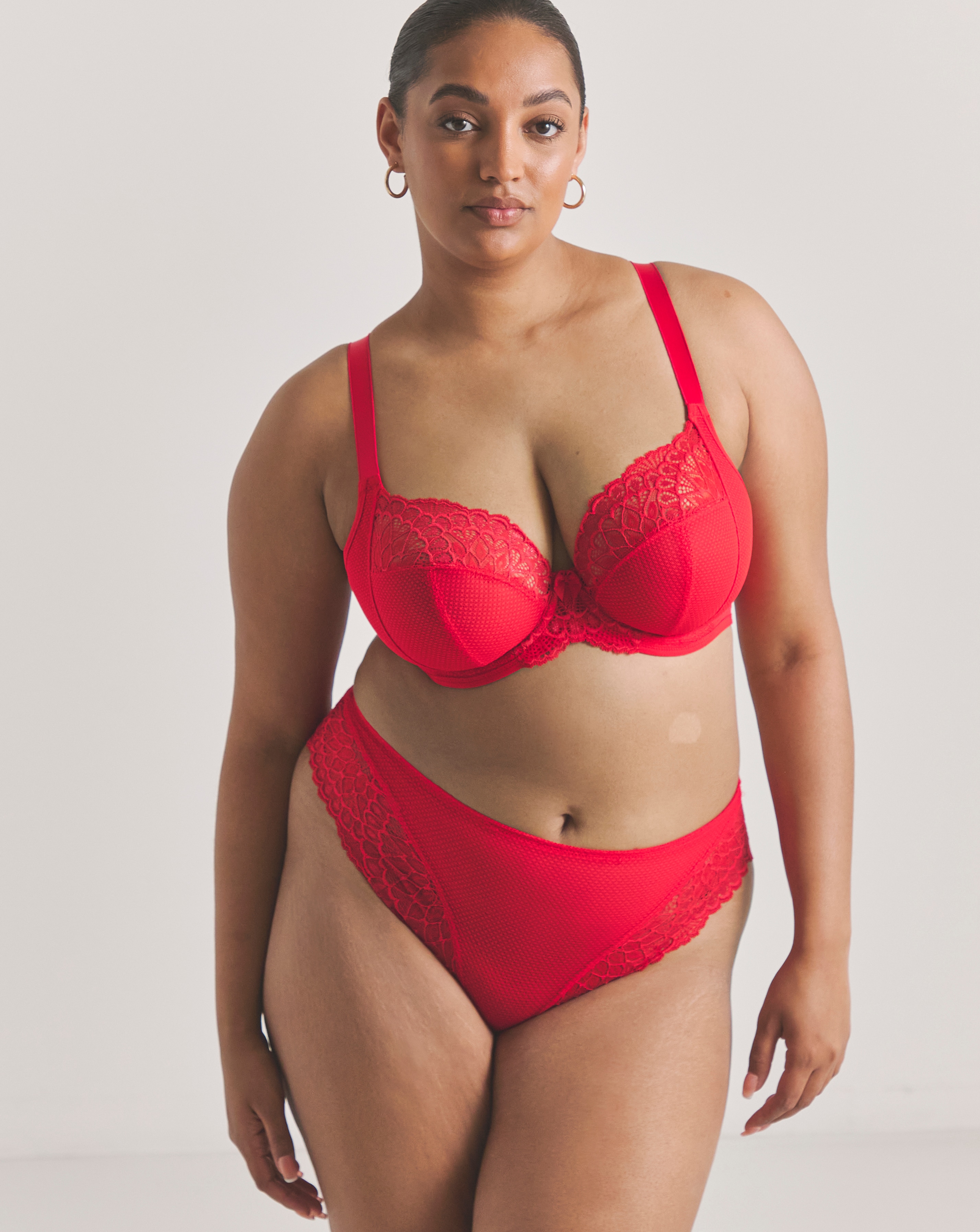 New In - Elomi Tiernie Plunge Wired Bra Red