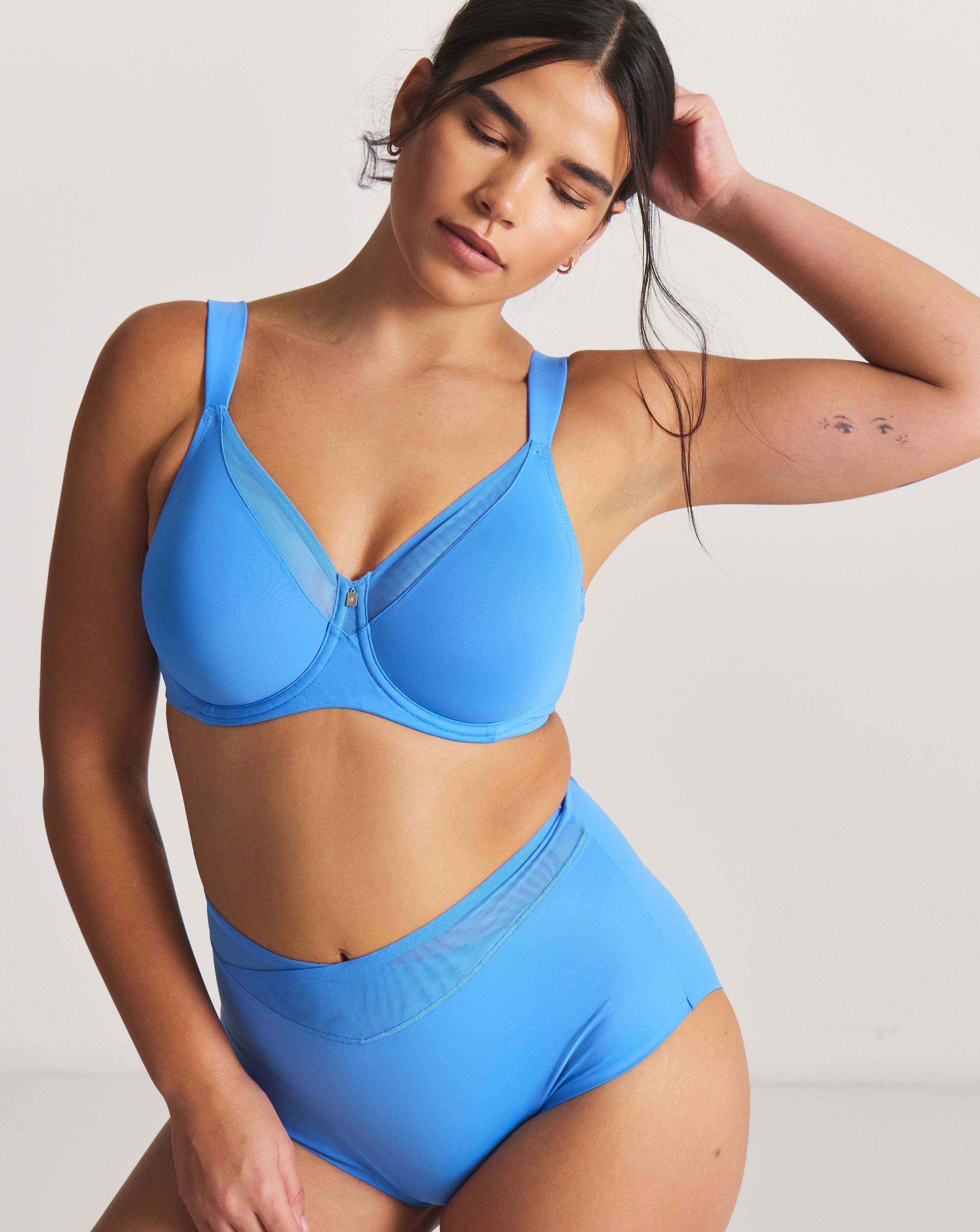 New In - Triumph True Shape Sensation Maxi Blue