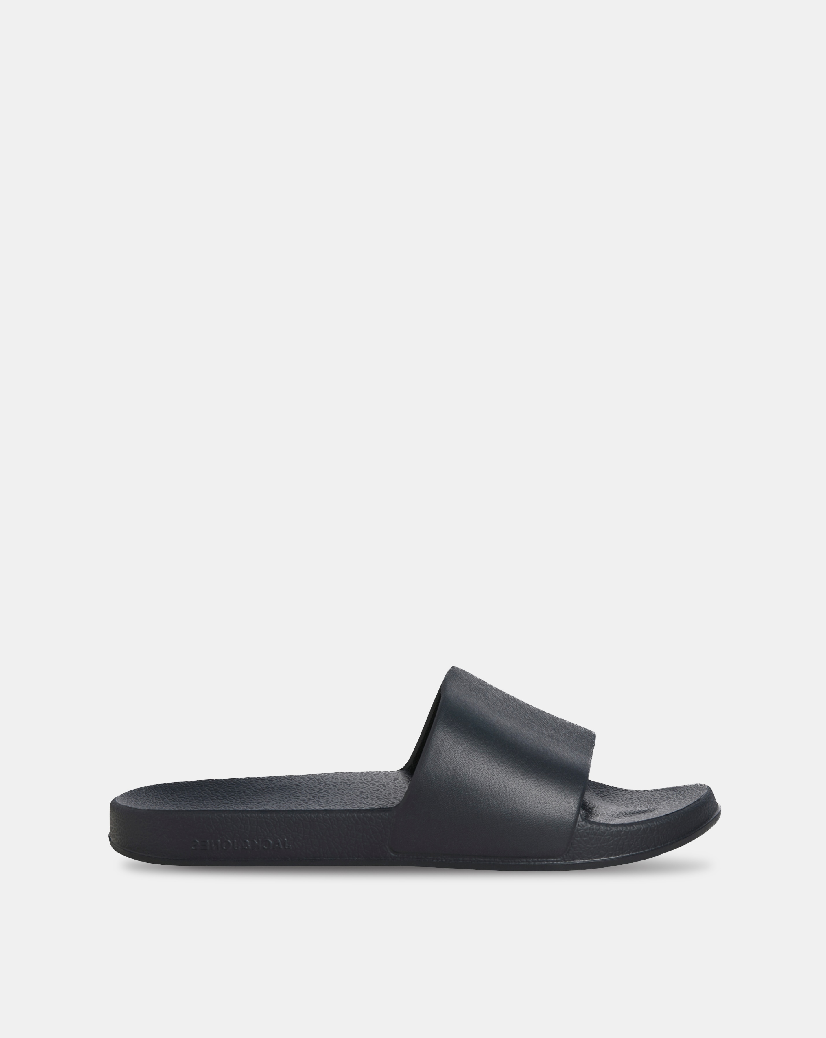 New In - Jack & Jones Jerry Slider - Black