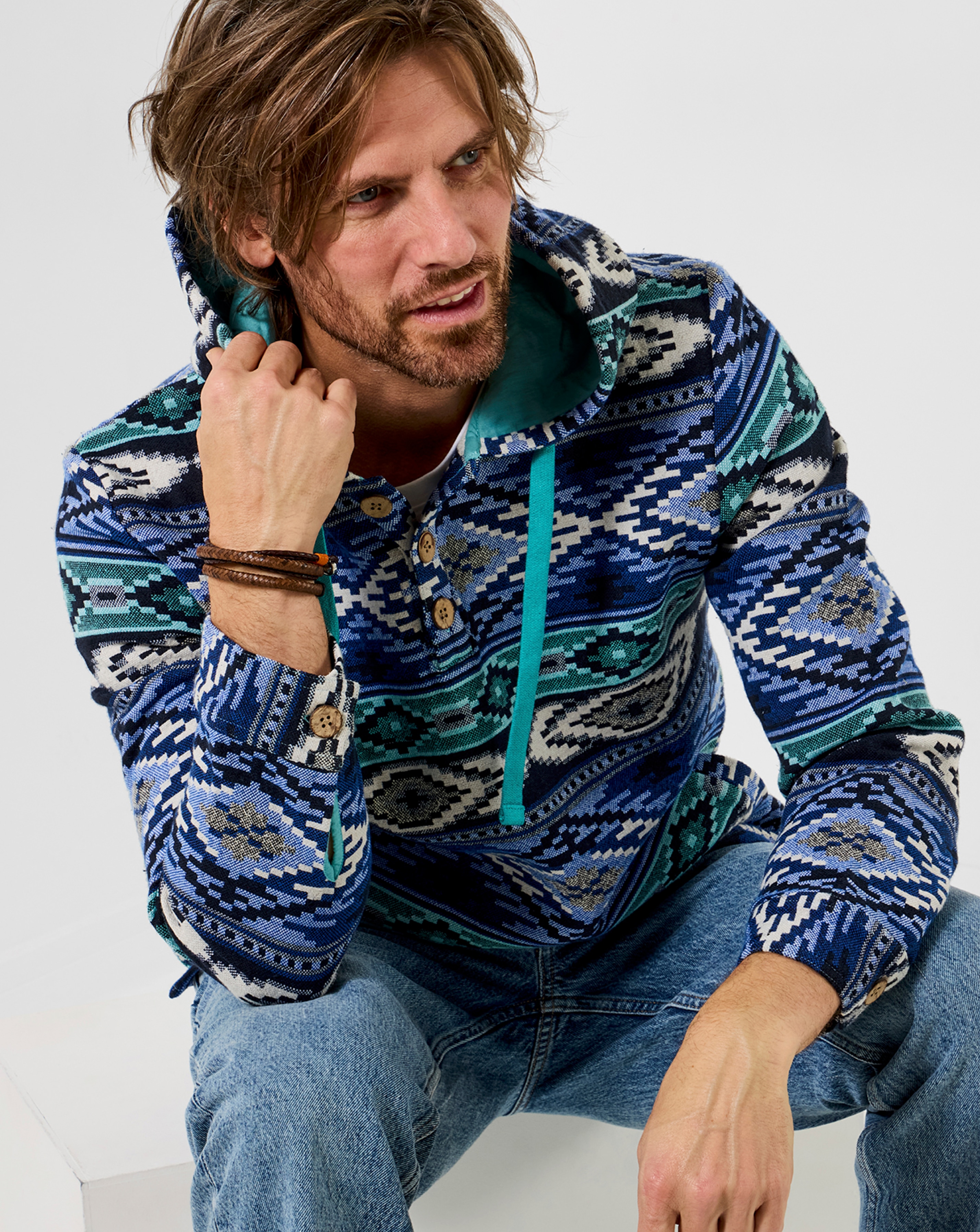 New In - Joe Browns Hit The Waves Jacquard Hood