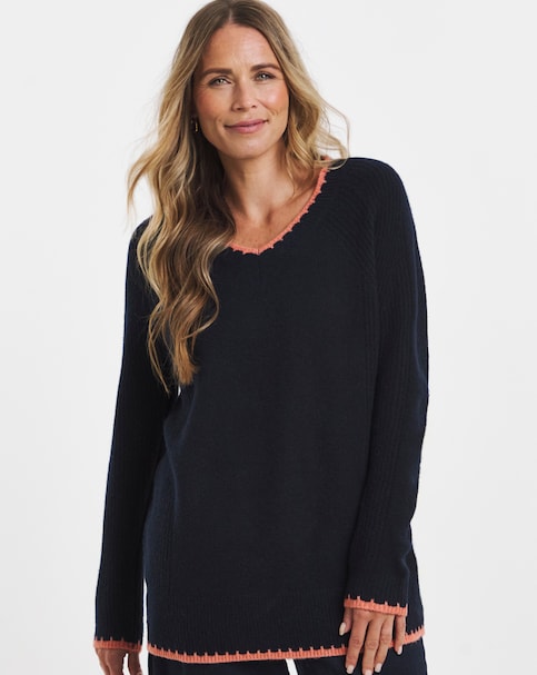 New In - Sponge Slouchy V Neck WHIPSTITCH TUNIC