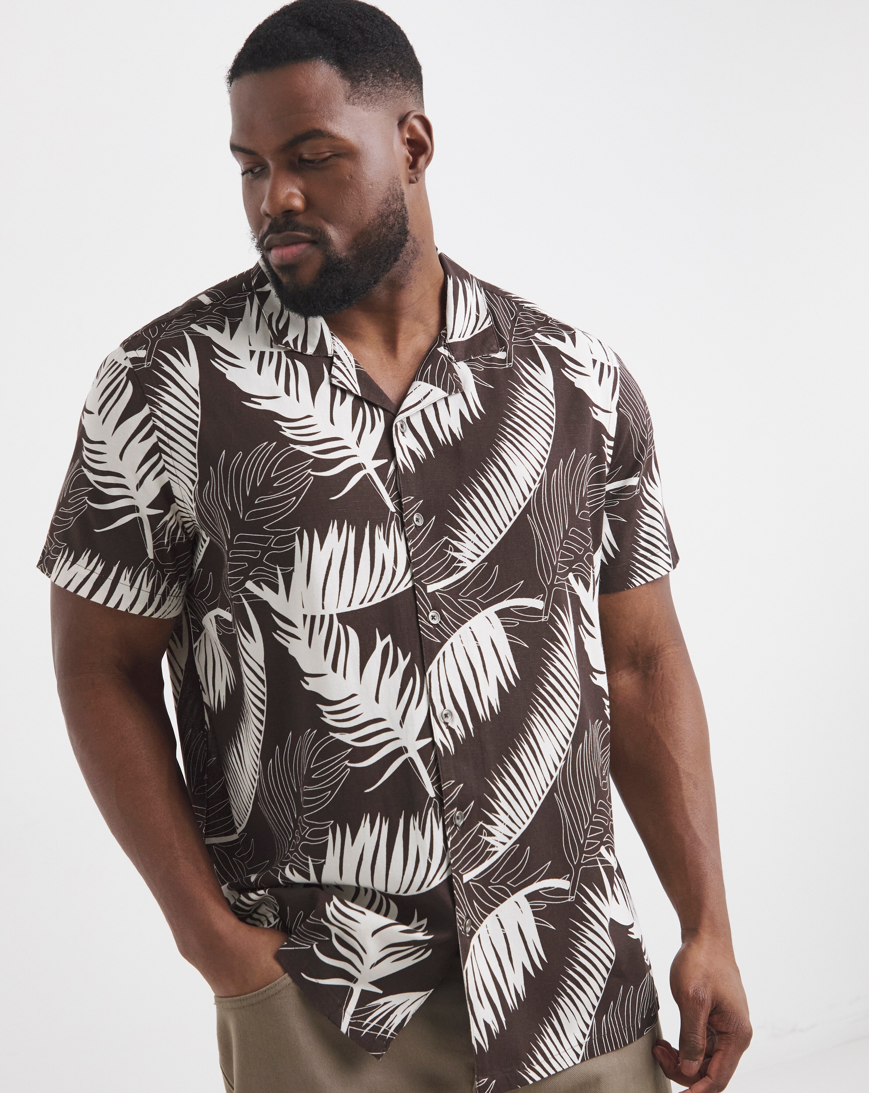 Leaf Print Revere Collar Shirt