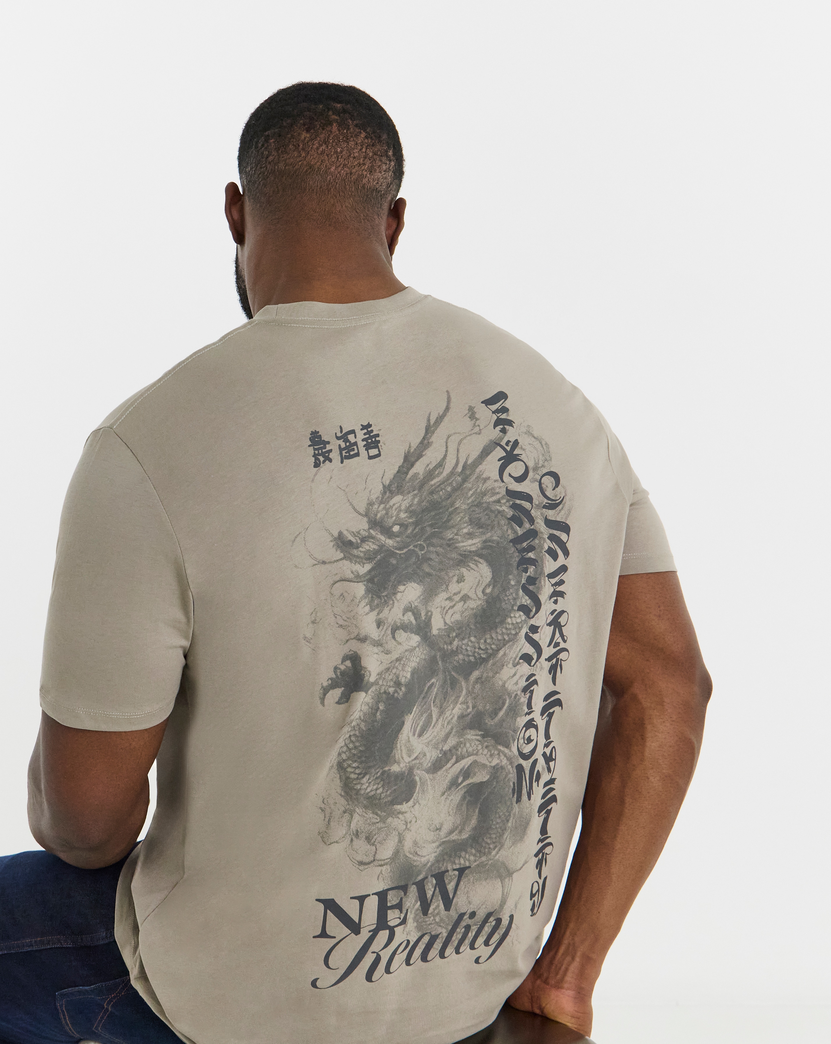 New In - Jack & Jones Dragon Back Graphic T-Shirt