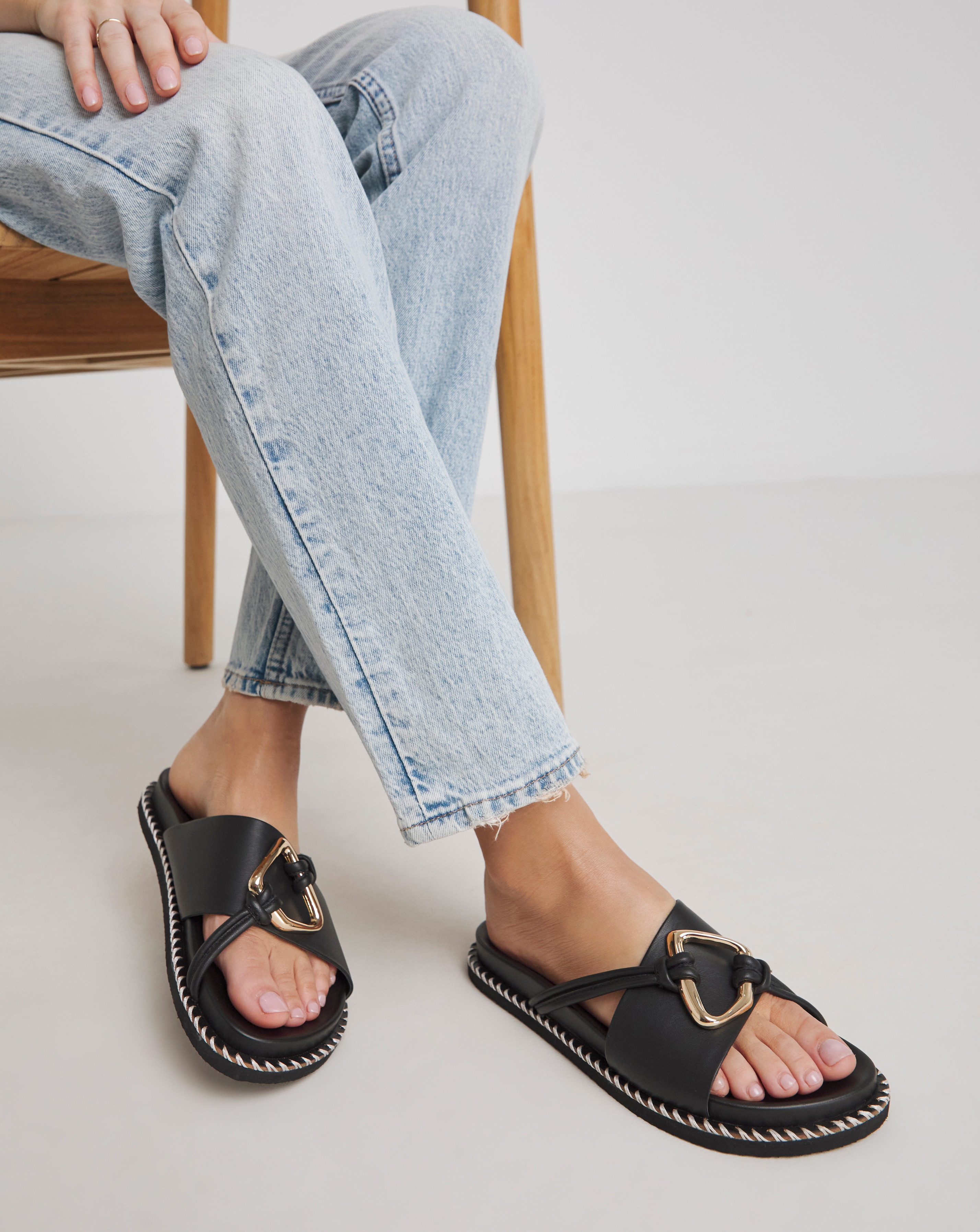 Big Trim Footbed Sandal Wide