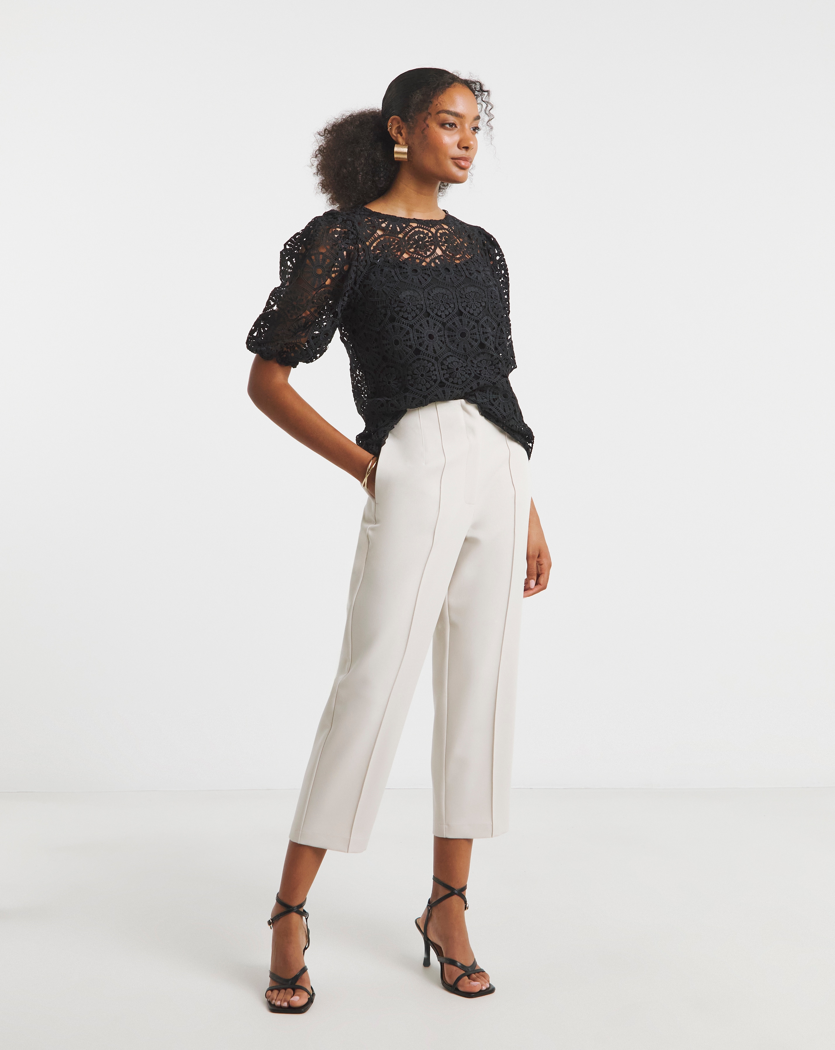 Joanna Hope Tailored Capri Trousers