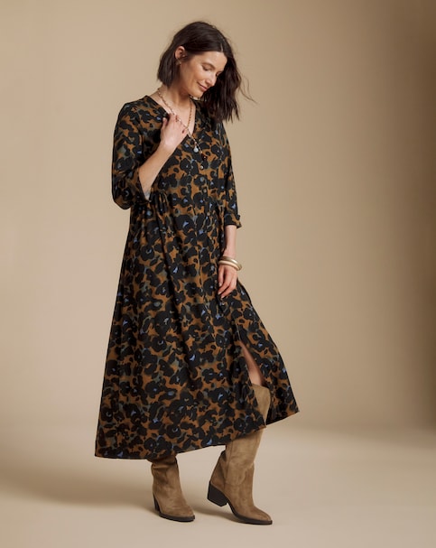 New In - Julipa Button Down Jersey Midi Dress