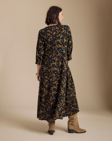 Julipa Petite Printed Button Down Jersey Midi Dress