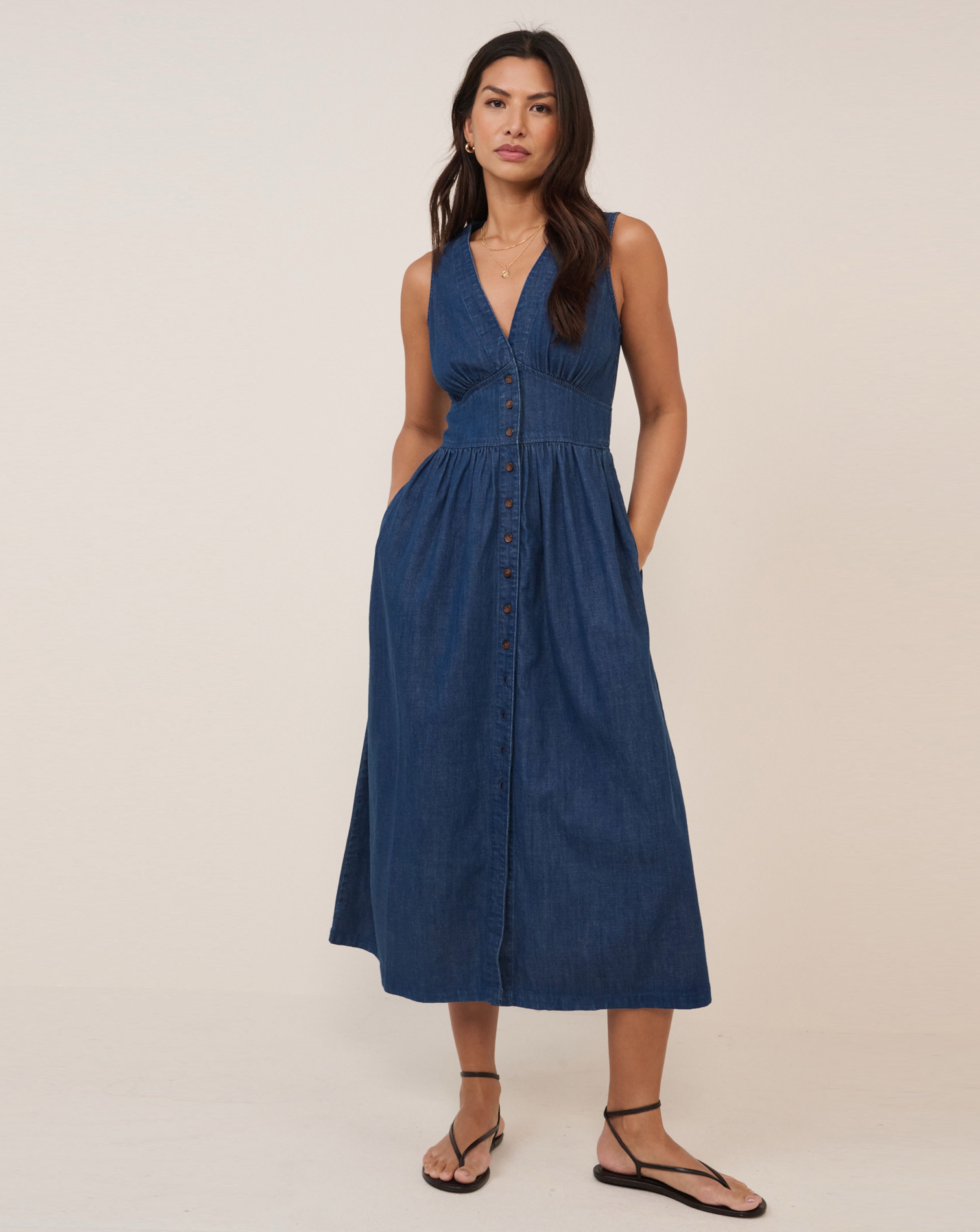 New In - Nobody's Child Starlight Midi Dress