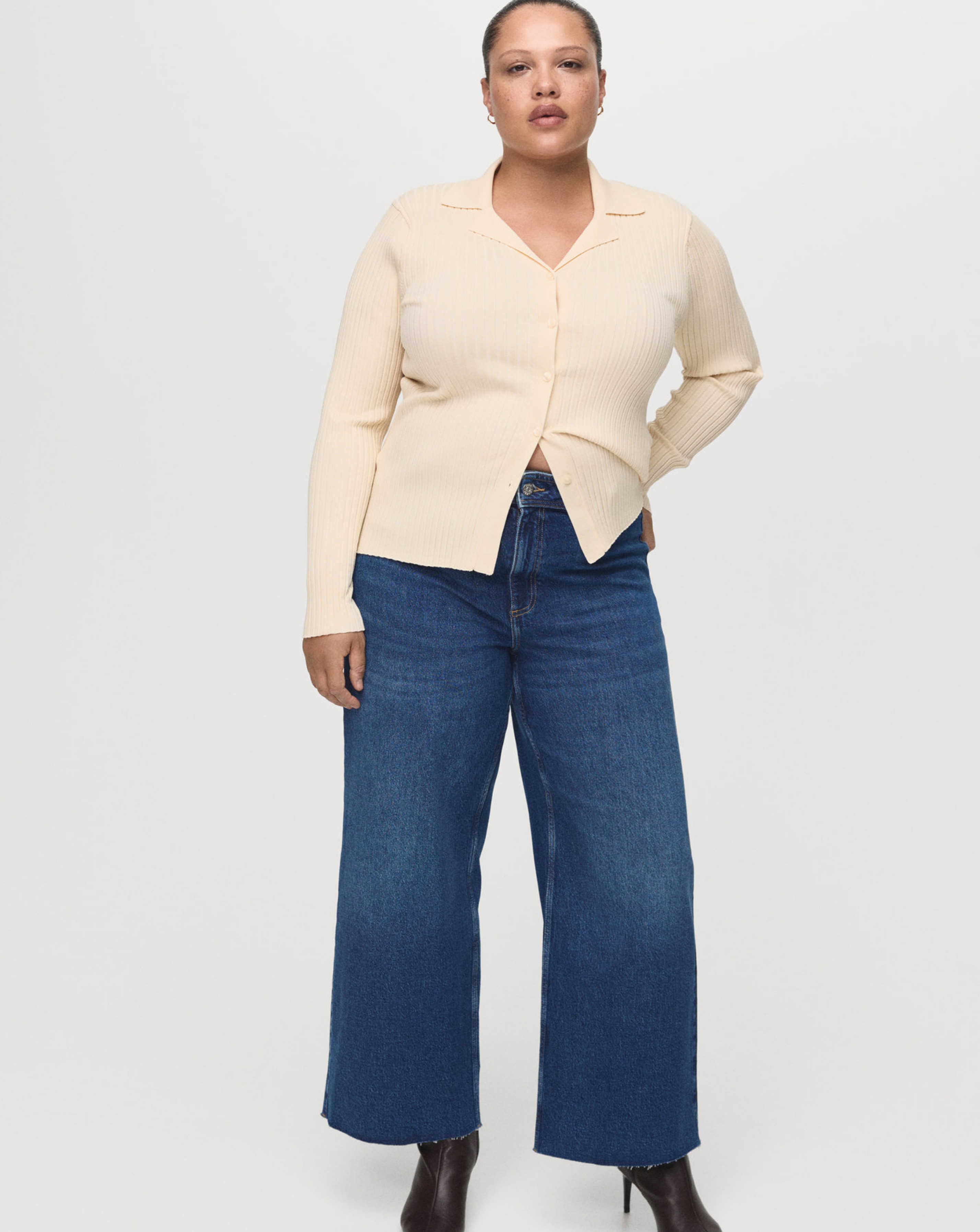 New In - Mango High Waisted Culotte Jean