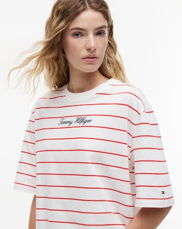 Tommy Hilfiger Classic Script Trapeze Tee