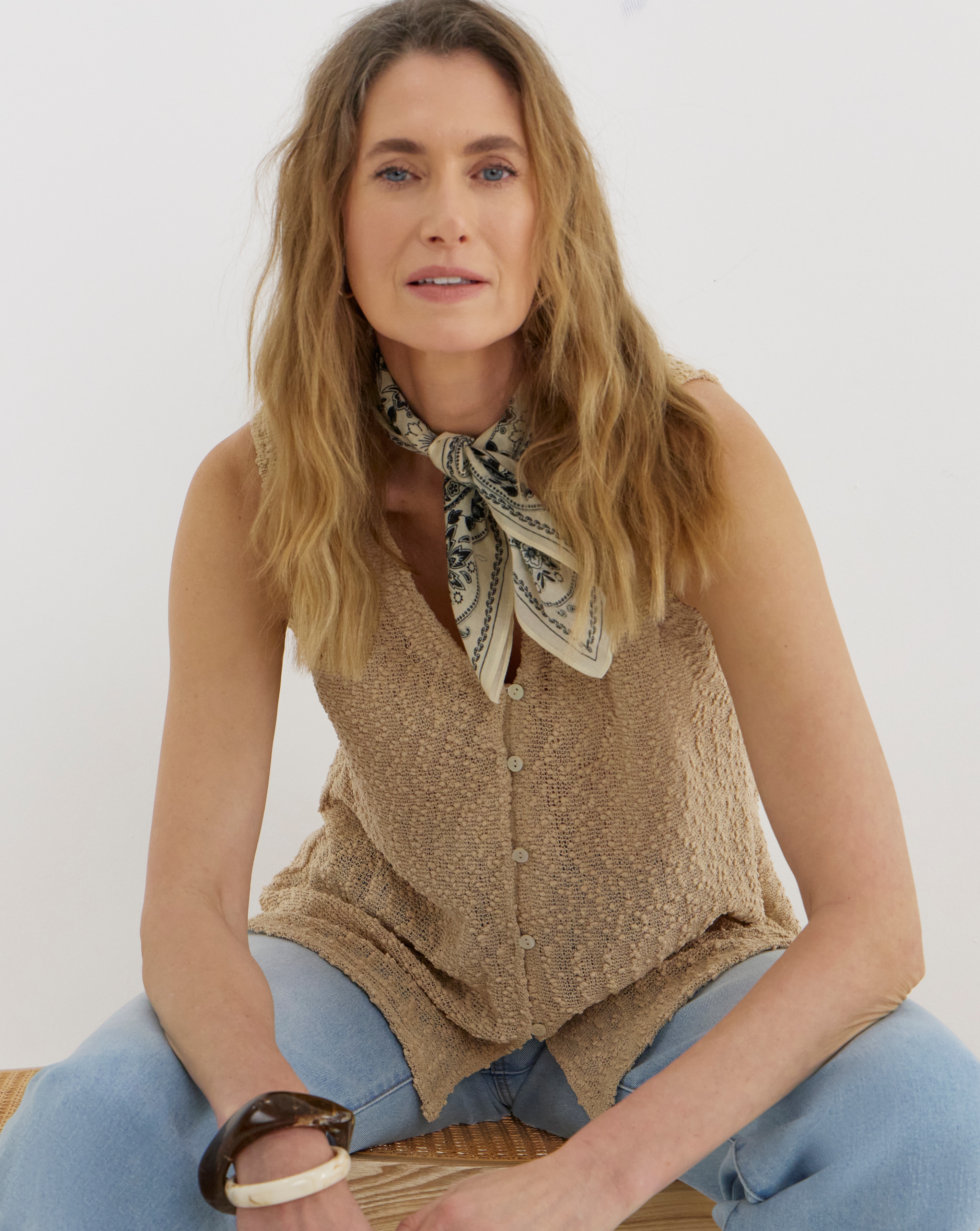 New In - Boucle Button Top