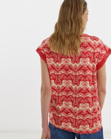 Bubble Hem Lace Trim Top