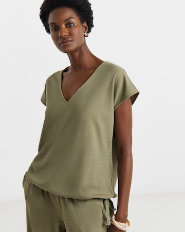 Textured Tie Hem Top