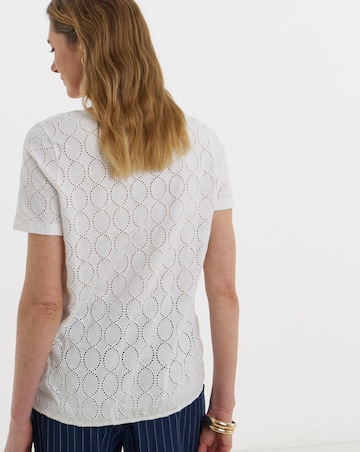 Broderie V-Neck Bubble Hem Top