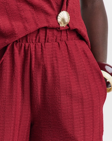 Cropped Bubble Textured Wide Leg Trousers