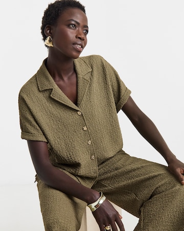 Textured Revere Collar Soft Shirt