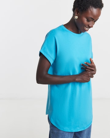 The Longline Short Sleeve Curved Hem Top