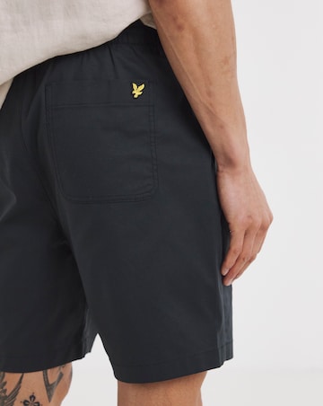 Lyle & Scott Everyday Short - Jet Black