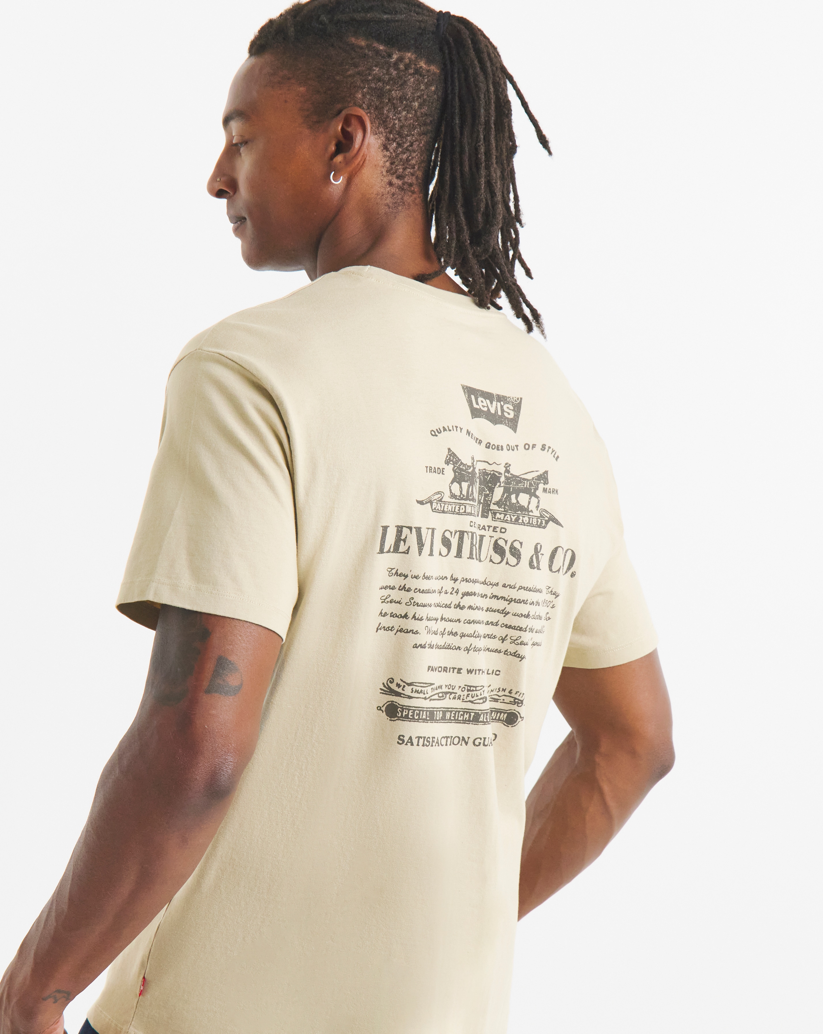 Levi's Short Sleeve Back Graphic T-Shirt