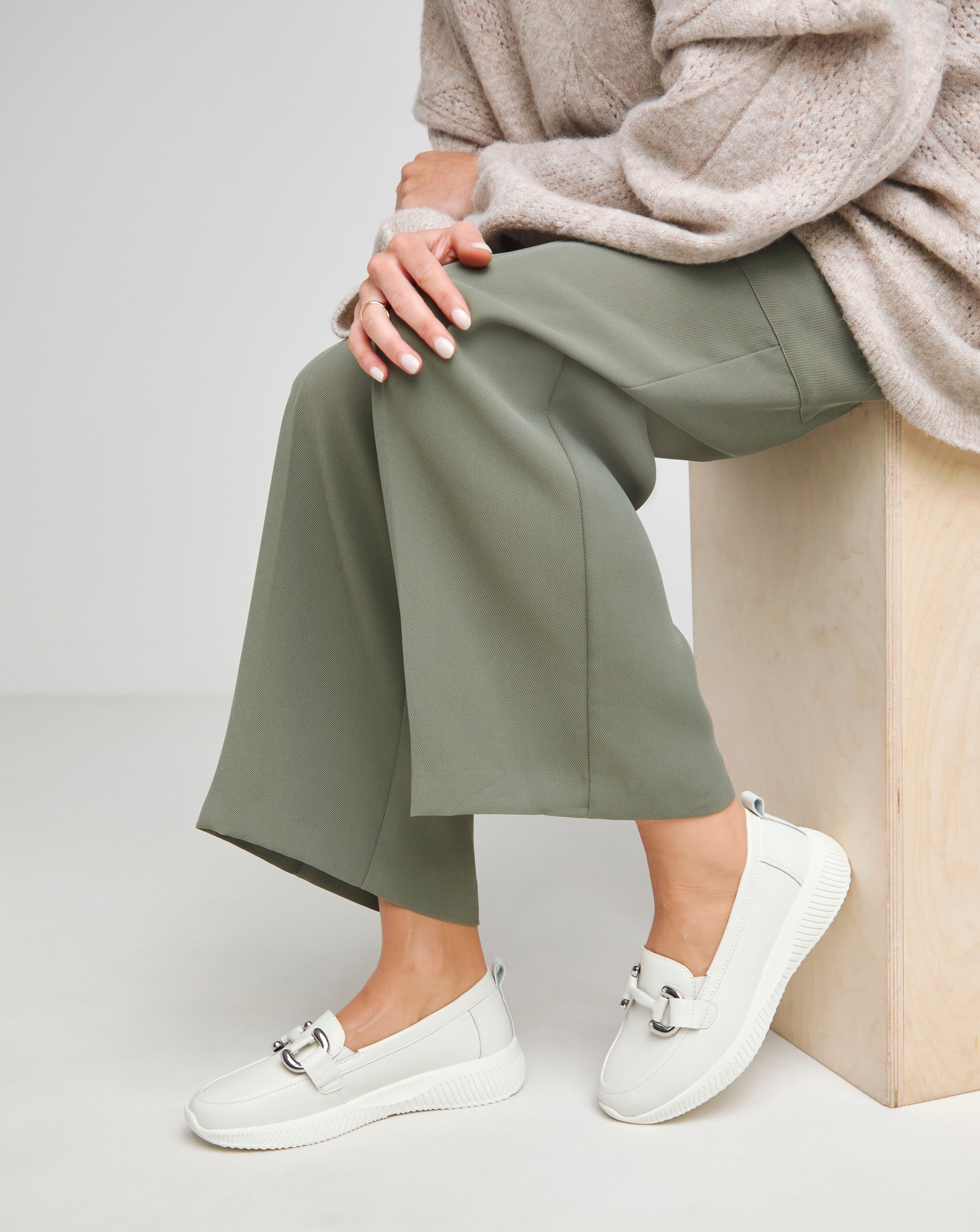 Sporty Loafer With Trim Wide Fit