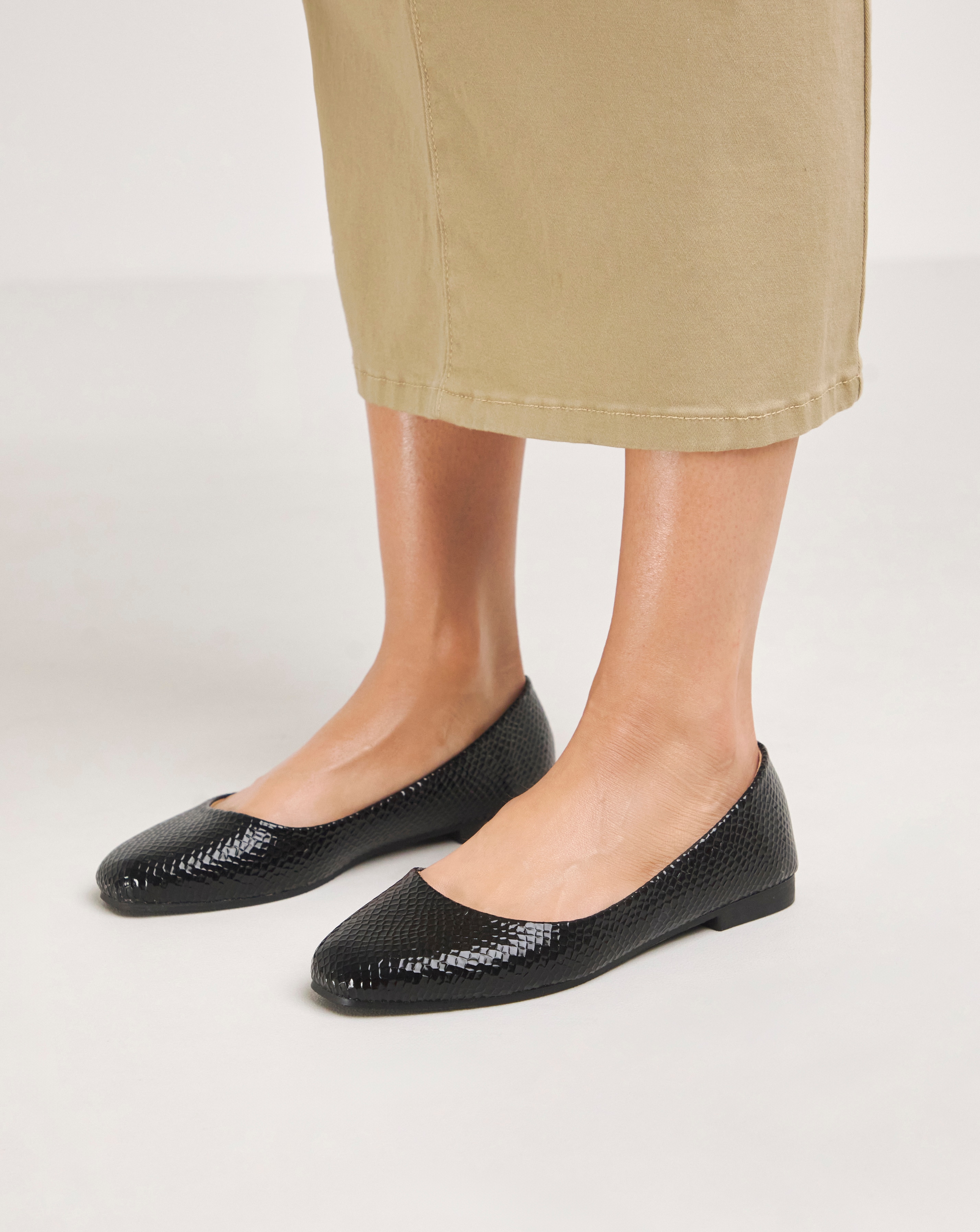 Square Toe Ballerina E Fit