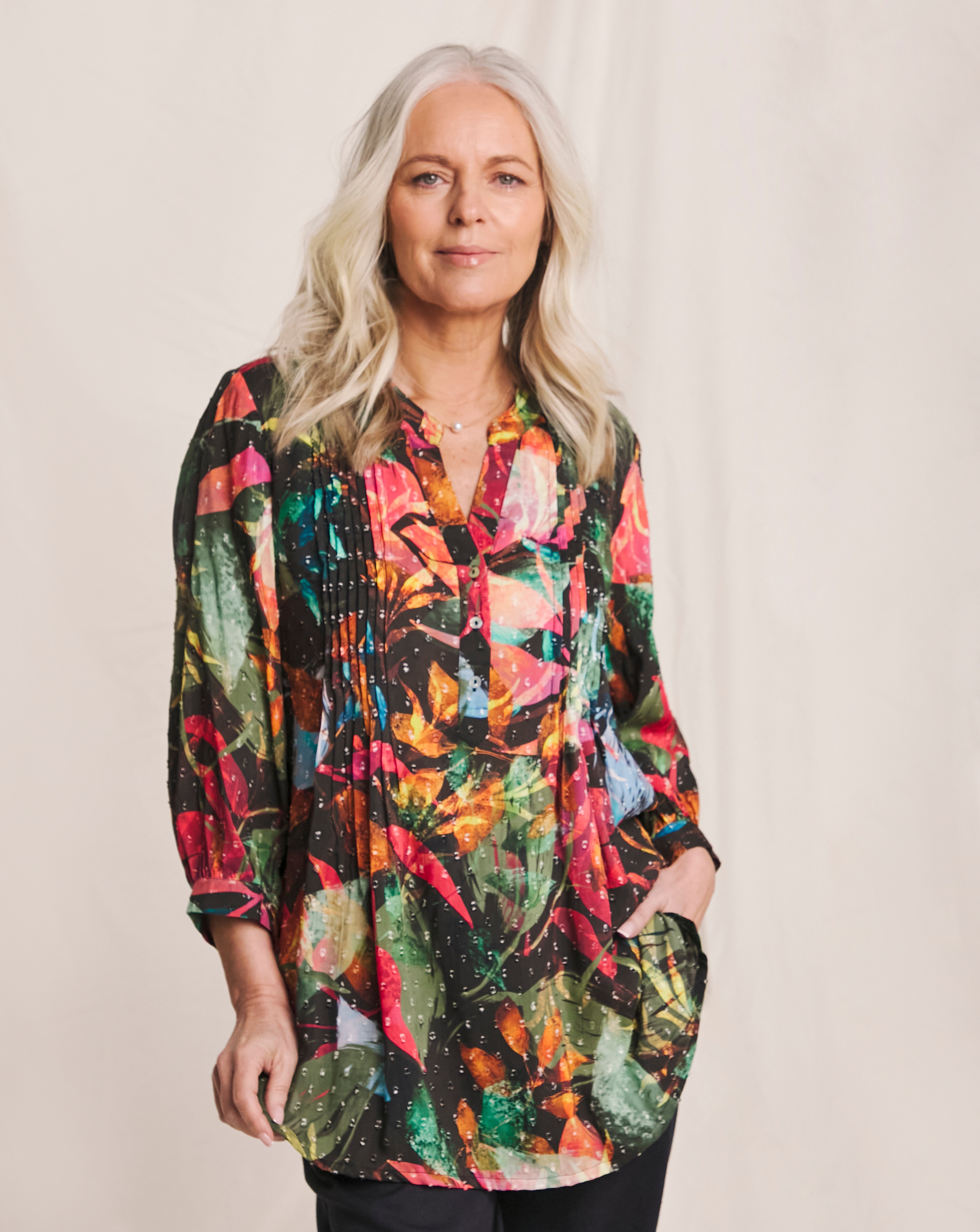 Julipa Pintuck Dobby Tunic