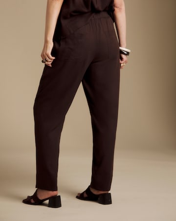 Julipa Tapered Linen Trousers