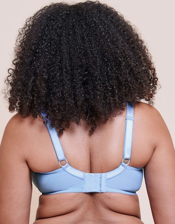 Curvy Kate Lightstyle Scallop Plunge Bra