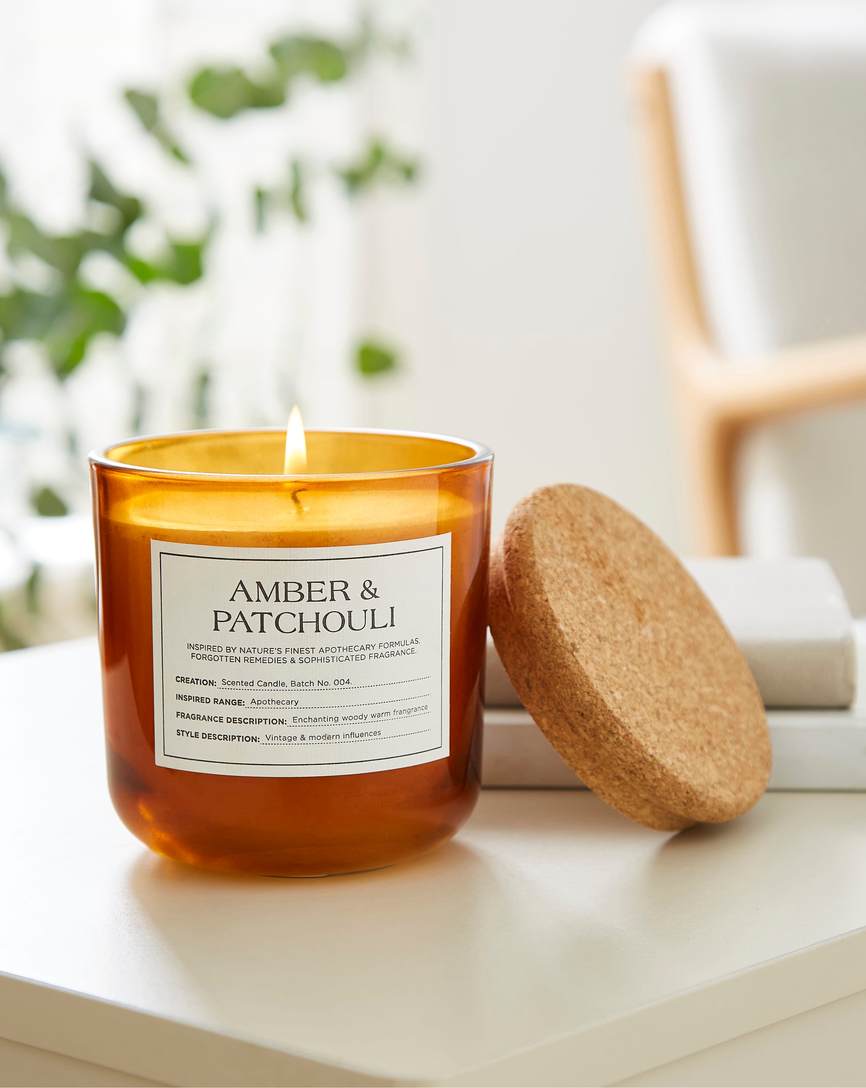 Amber & Patchouli Candle