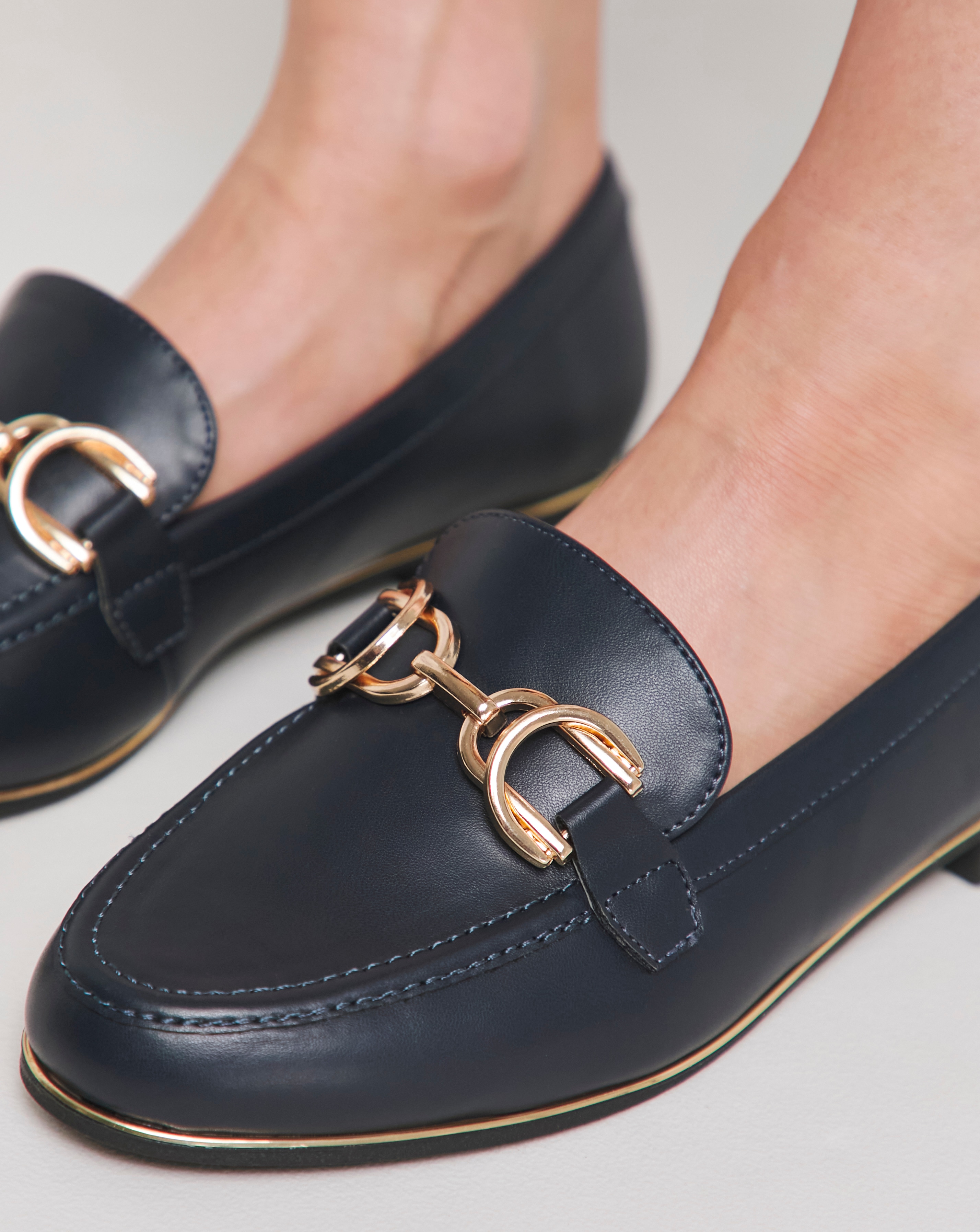 Trim Loafer w Rand Detail Ex Wide Fit