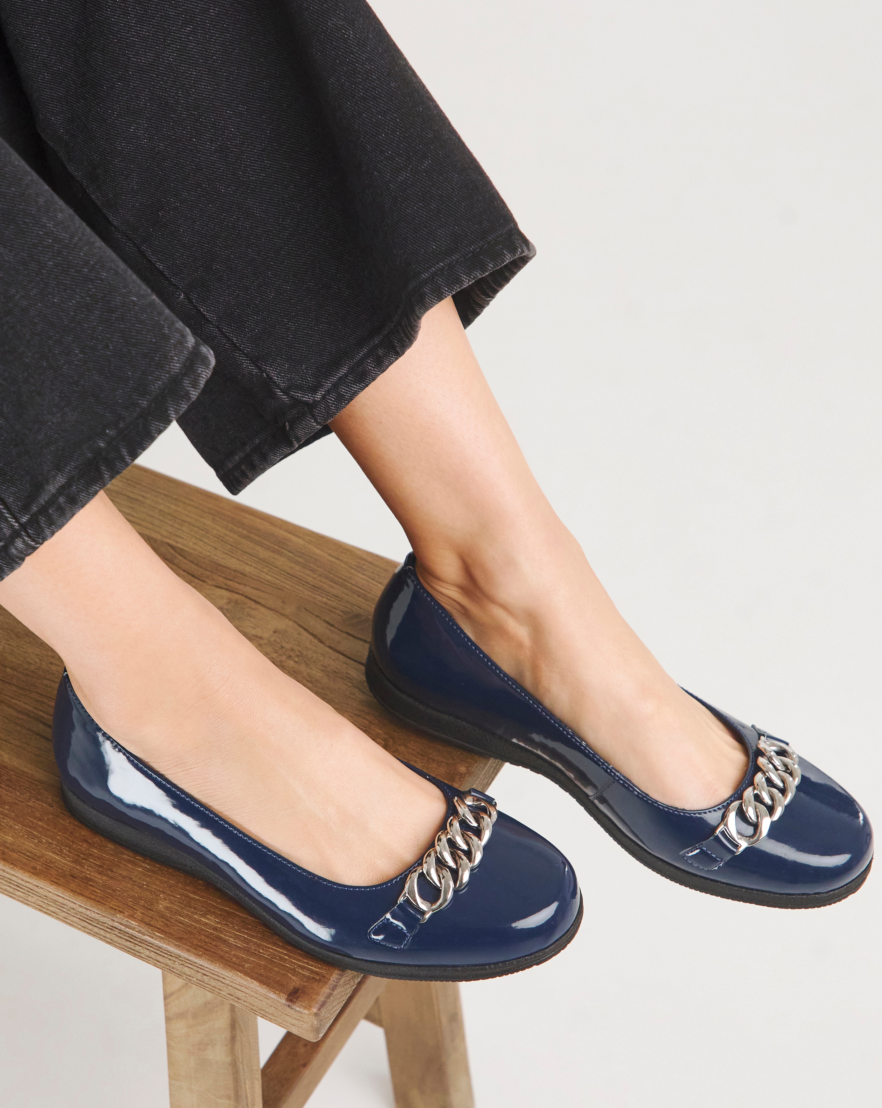 Snaffle Trim Ballerina Wide Fit