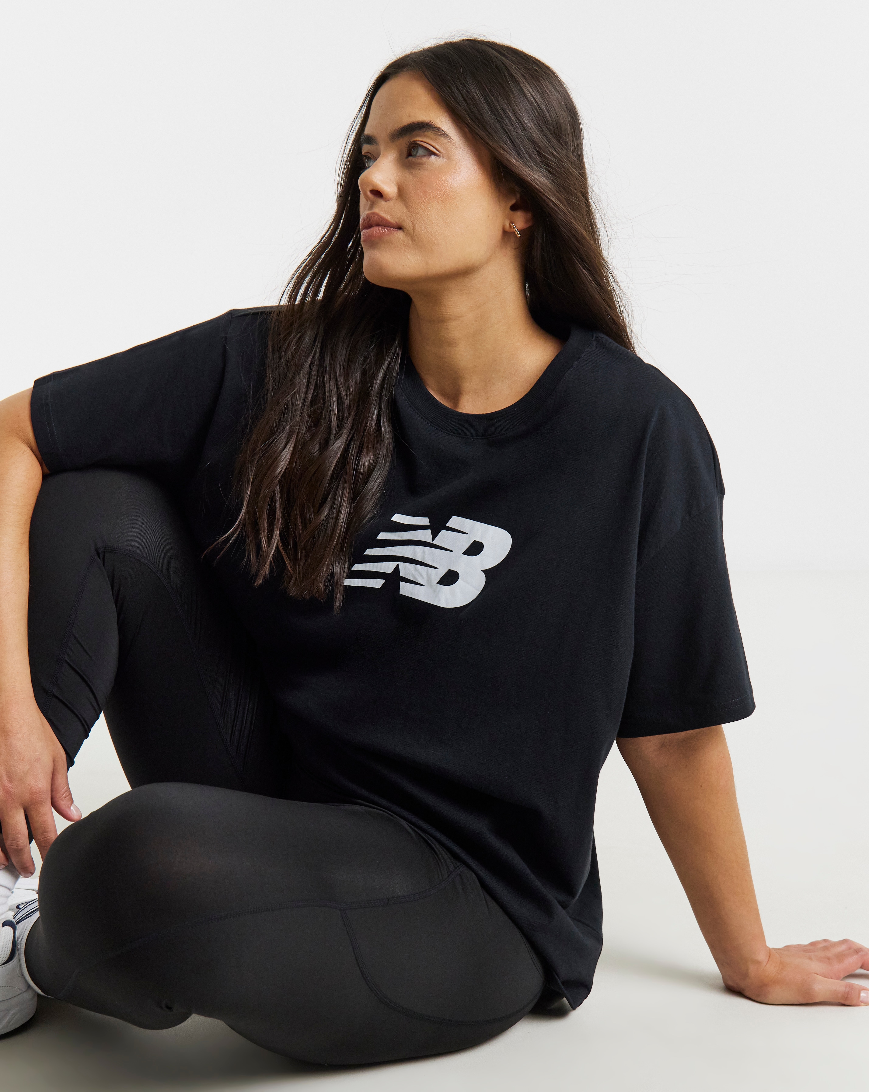 New In - New Balance Relaxed Logo T-Shirt