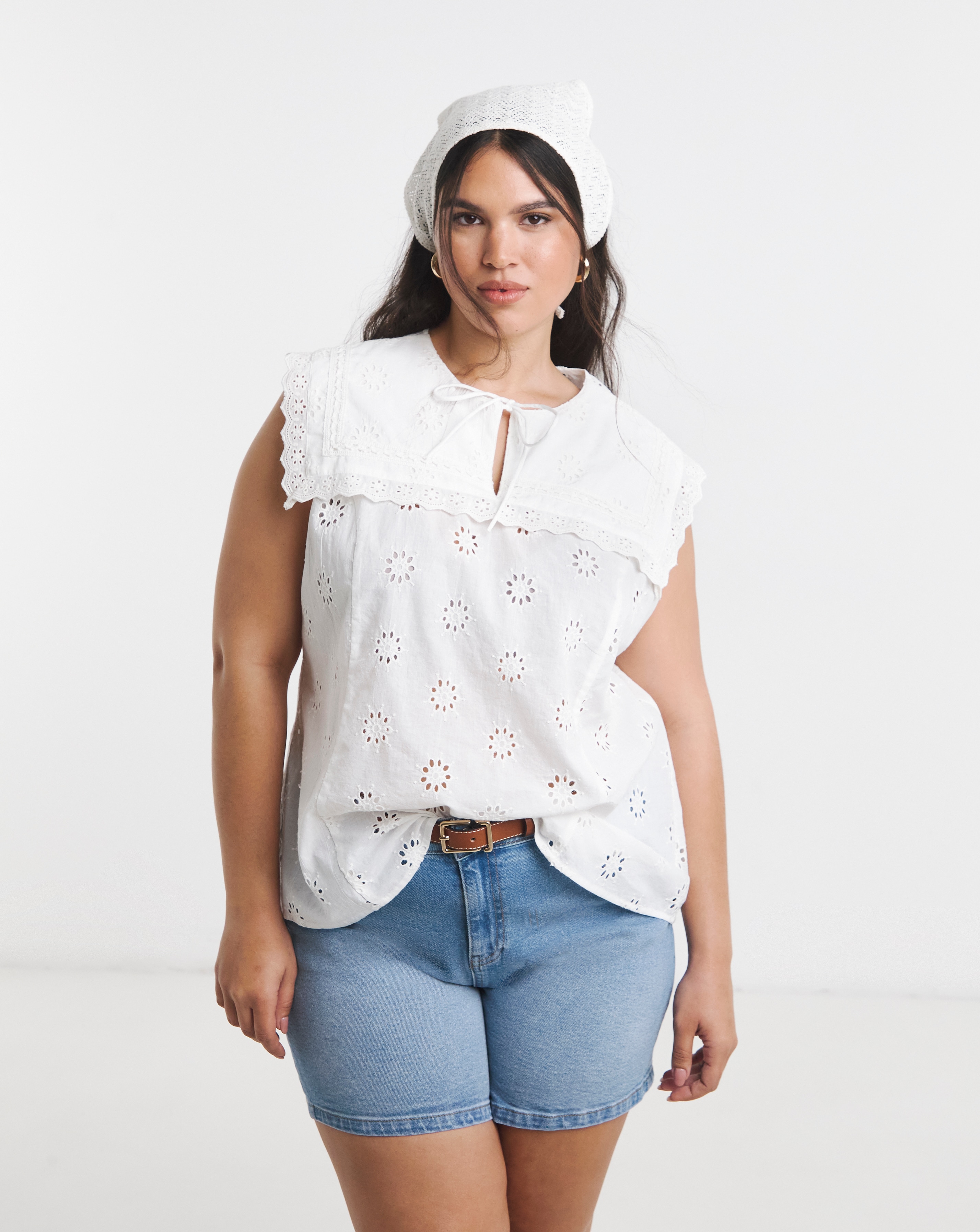 New In - White Collar Broderie Top