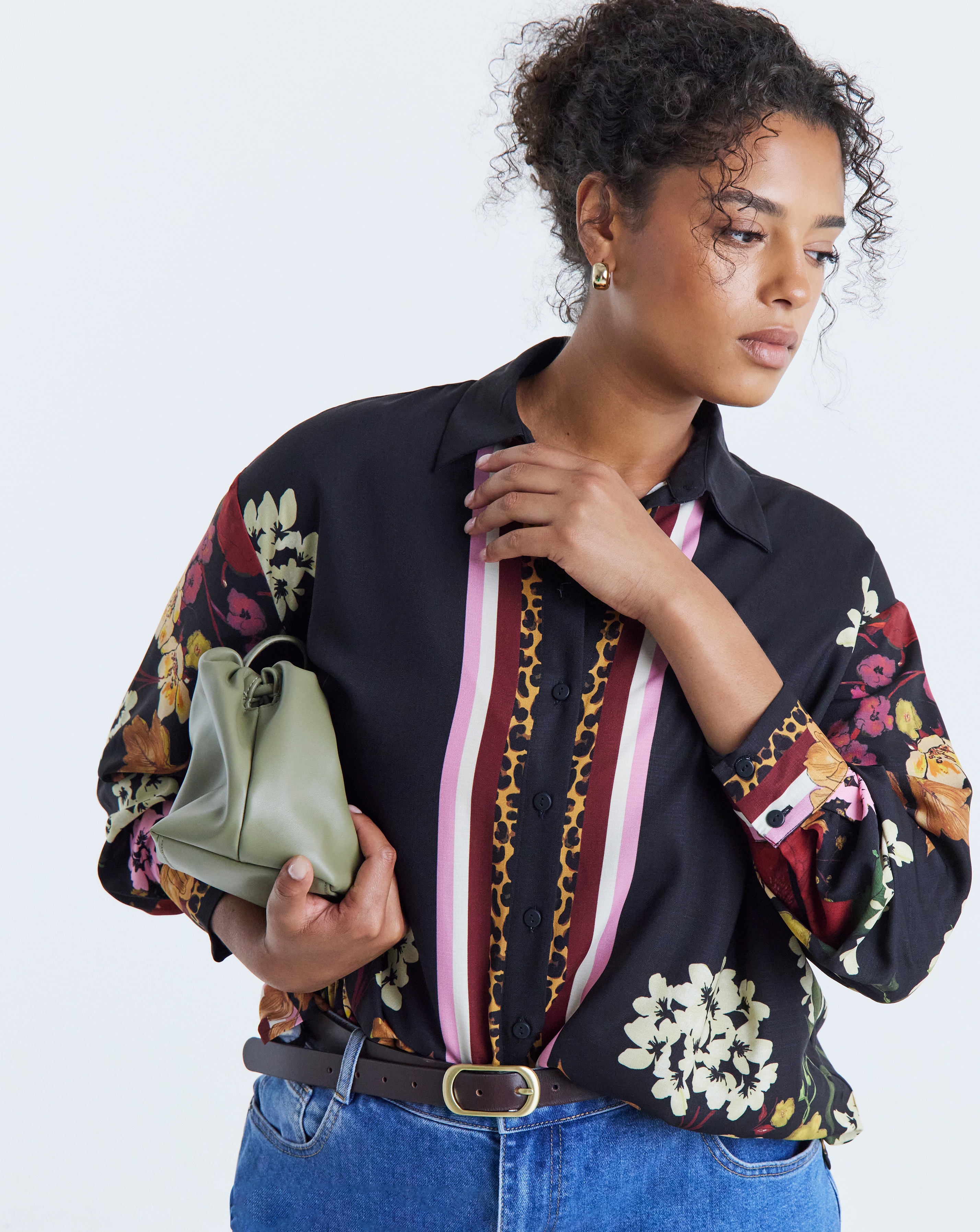New In - Floral Placement Print Shirt
