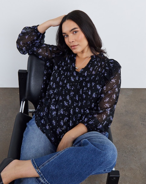 New In - Simply Be Ditsy Tuxedo Detail Blouse