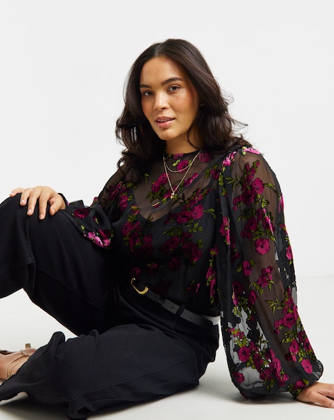 New In - Simply Be Exaggerated Sleeve Blouse