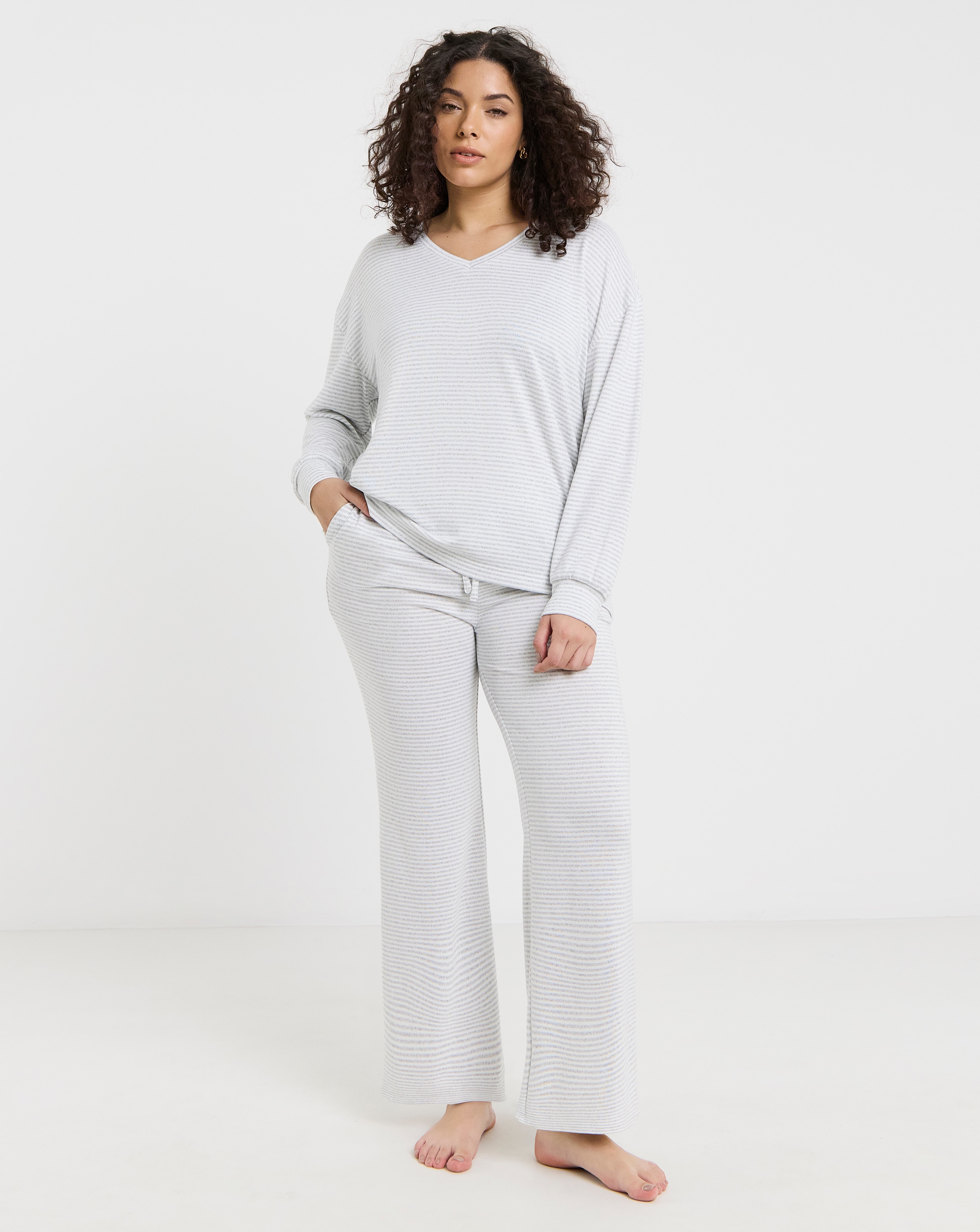 V Neck Snit Wide Leg Lounge Set