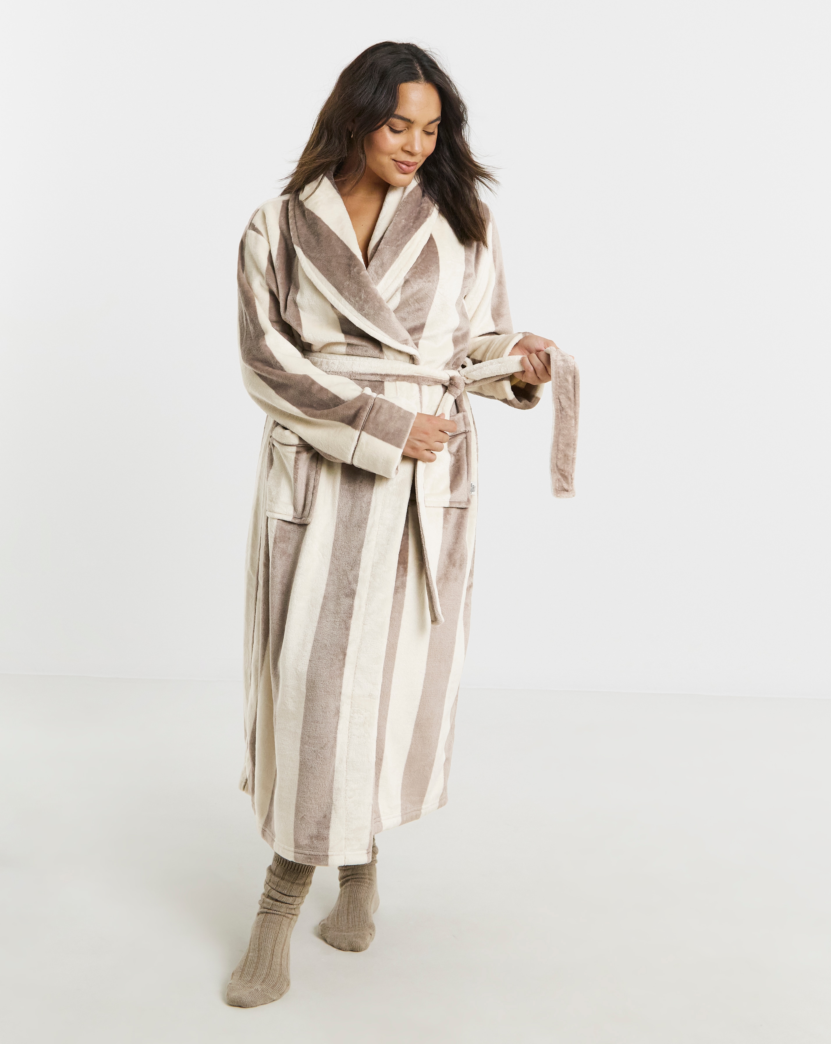 Chelsea Peers Fleece Dressing Gown
