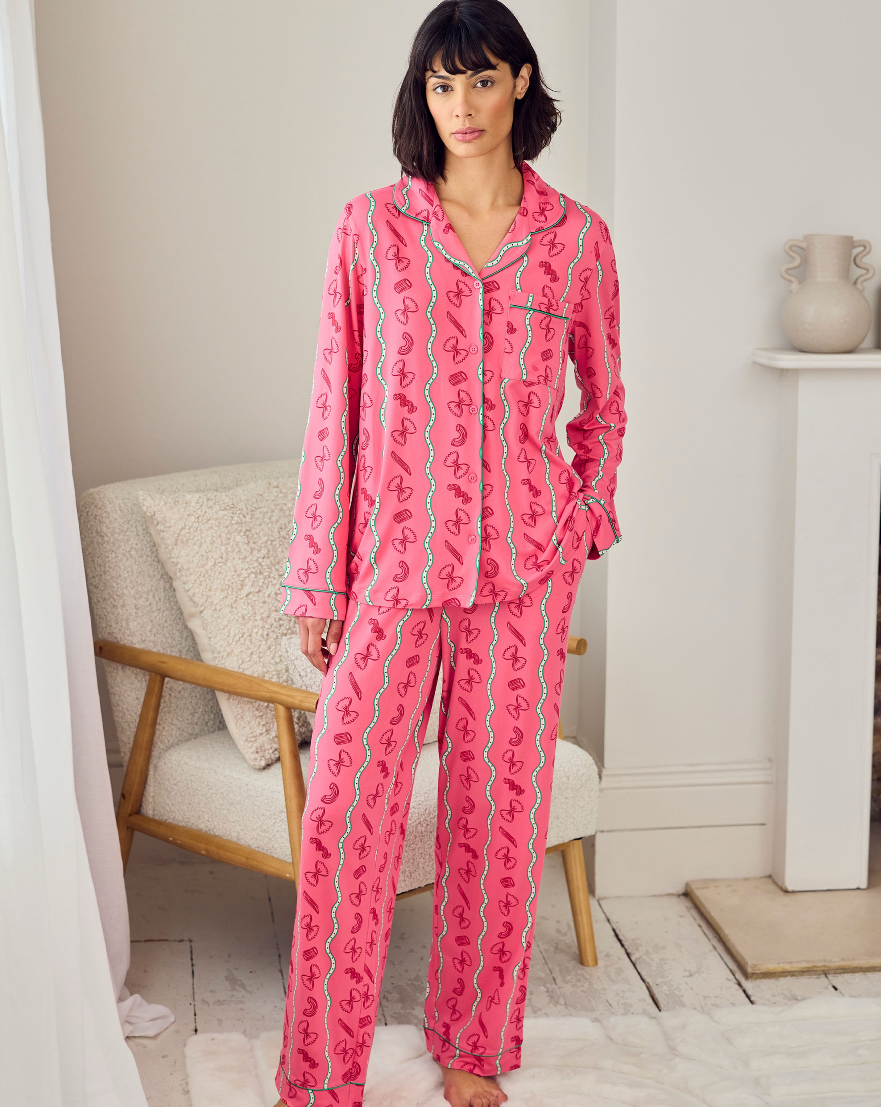 Chelsea Peers Classic Long Button Up Set