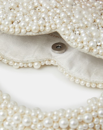 Accessorize Bridal Pearl Heart Handbag