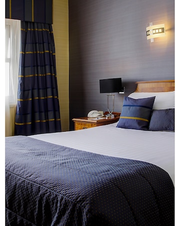 Activity Superstore One Night Escape with Dinner for Two