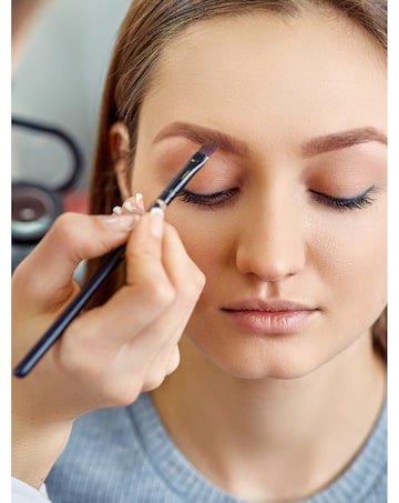 Activity Superstore Teen Makeover Photoshoot