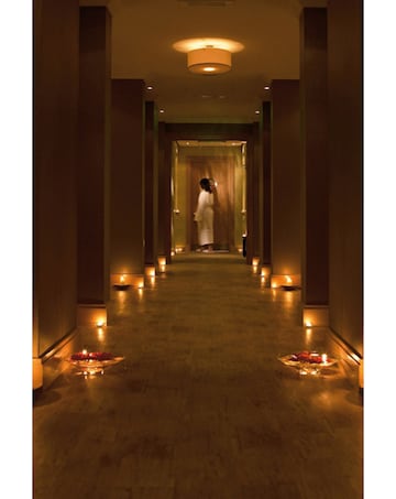 Macdonald Hotel Midweek Twilight Spa & Drink for Two E-Voucher - 10 Locations