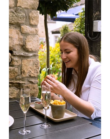 Raymond Blanc's Pubs 3 Course Meal & Prosecco for 2 E-Voucher - 35 Locations