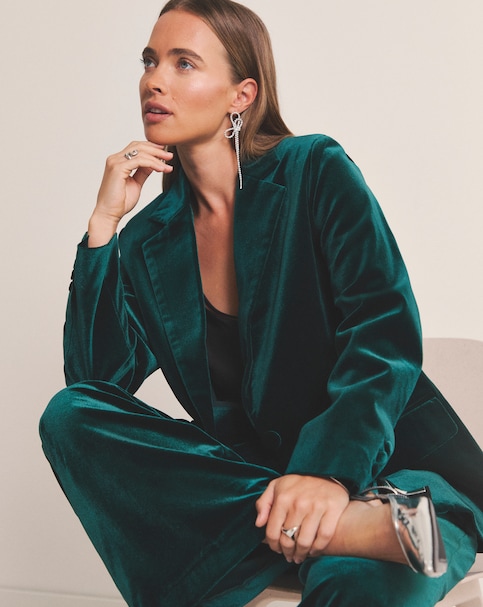 SBE Velvet Single Breasted Blazer