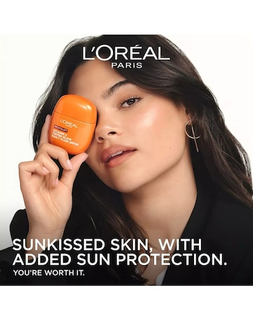 LOreal Paris Revitalift Clinical Vitamin C Tinted Glow Daily Fluid SPF 30 40ml