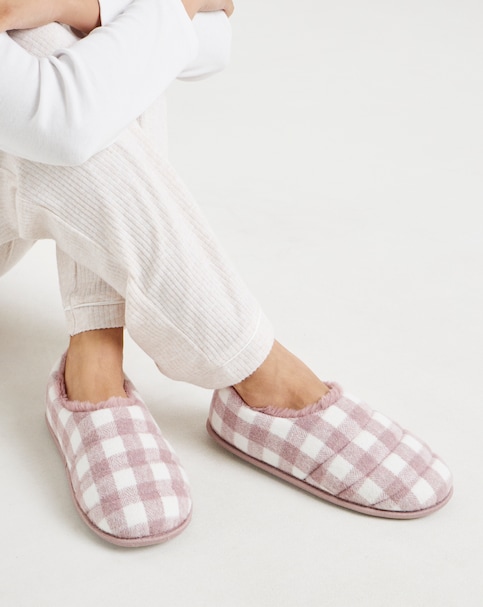 New In - Checkered Full Slipper Wide